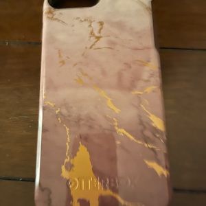 Brand new otterbox phone case